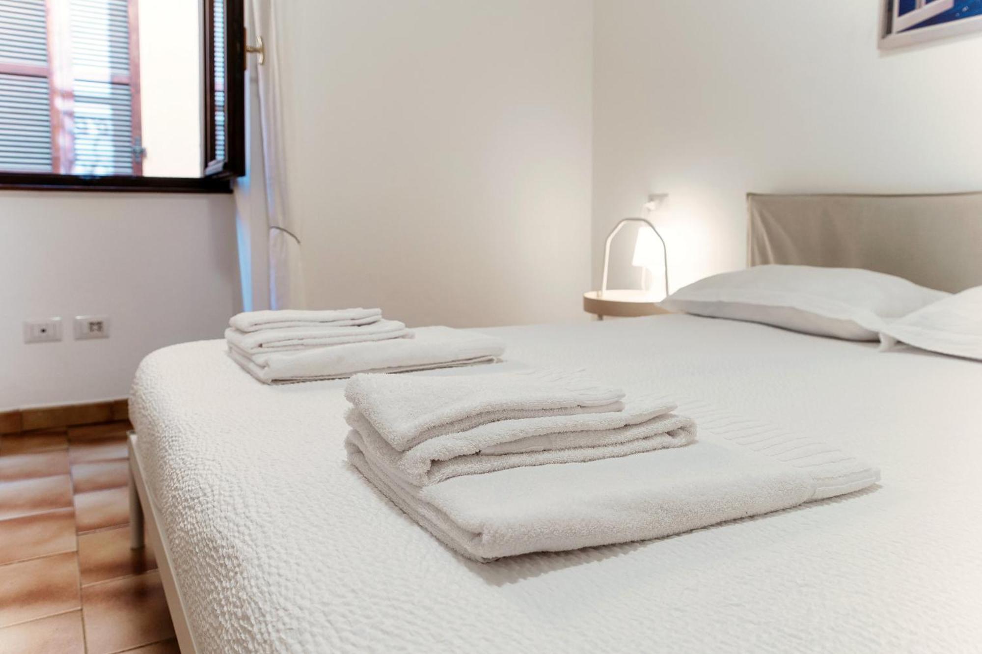 Ortensia Apartment Беладжо Екстериор снимка